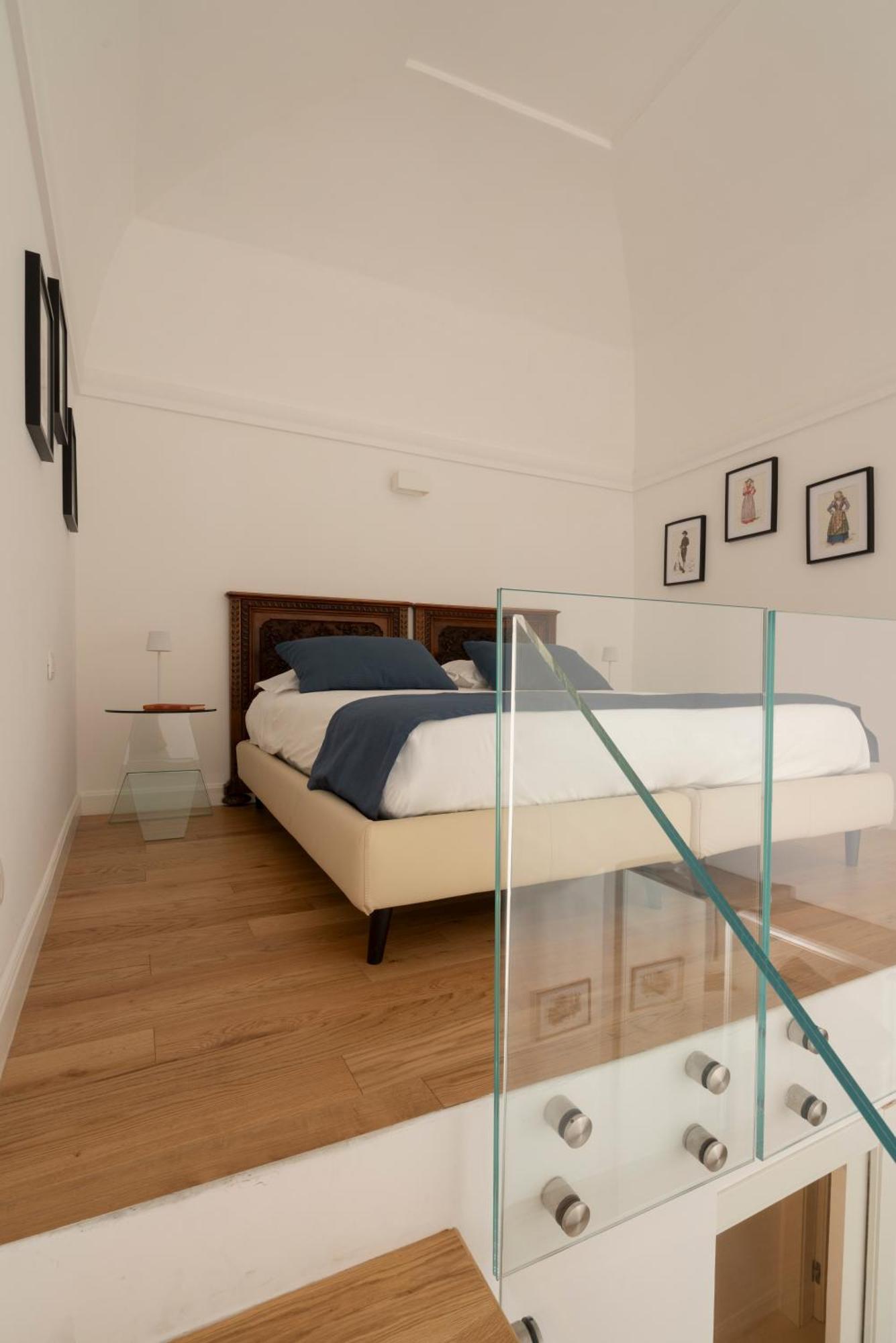 A.Ri.El Luxury Apartment Napoli Eksteriør billede