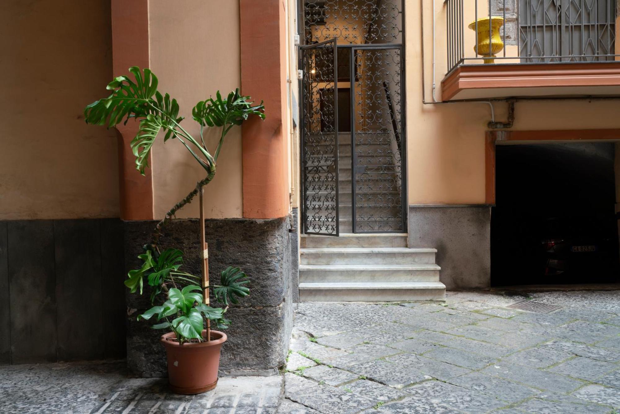 A.Ri.El Luxury Apartment Napoli Eksteriør billede