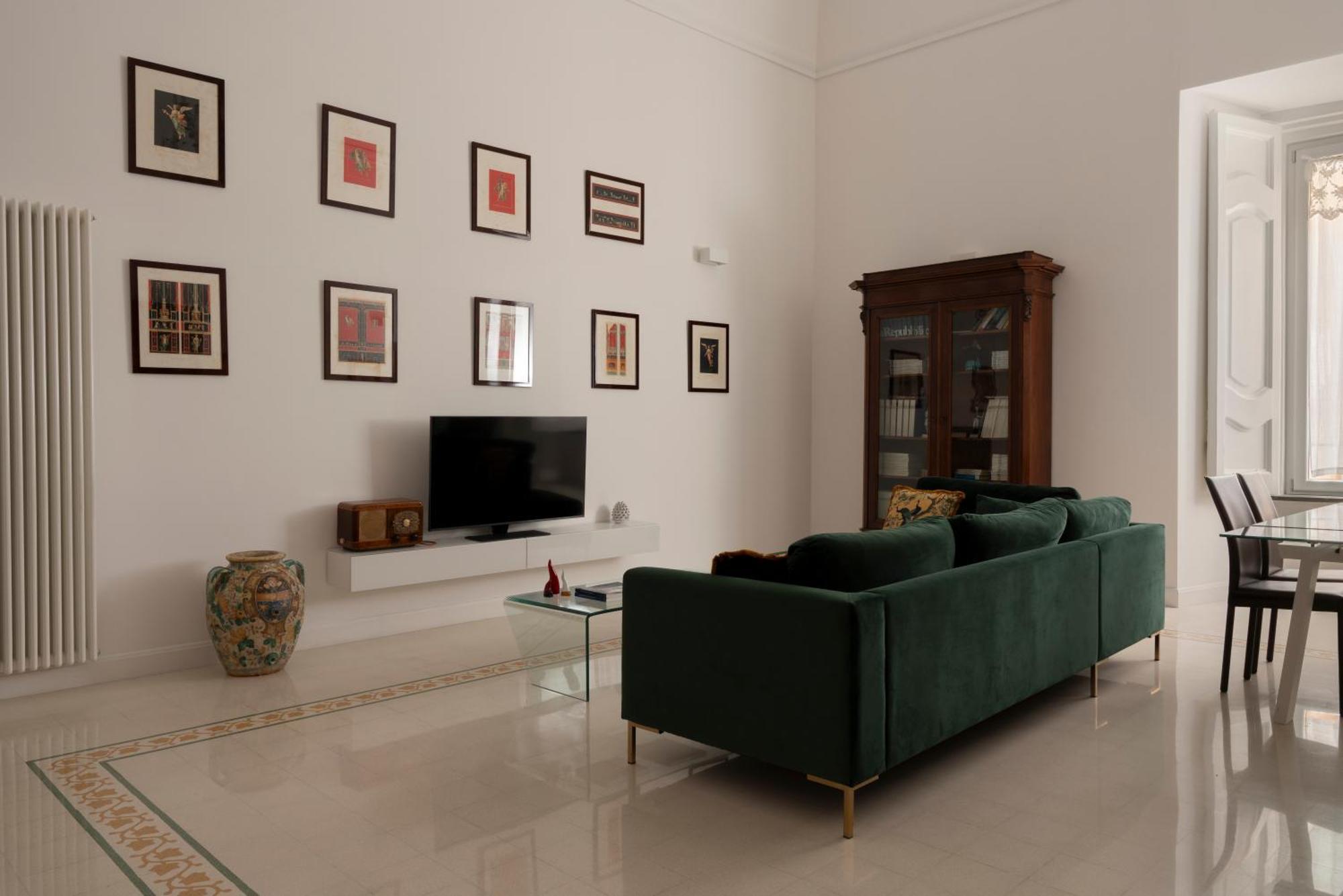 A.Ri.El Luxury Apartment Napoli Eksteriør billede