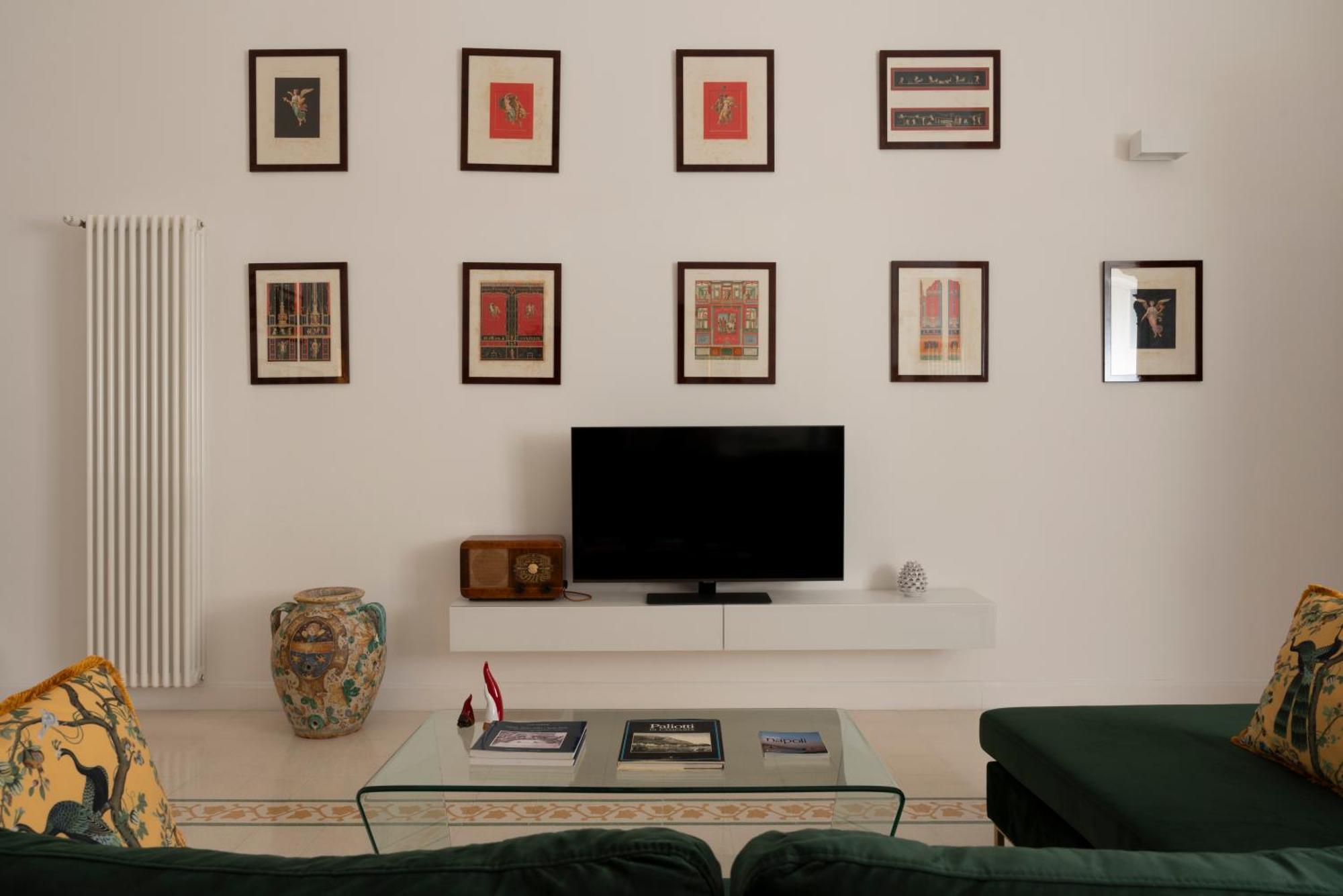 A.Ri.El Luxury Apartment Napoli Eksteriør billede